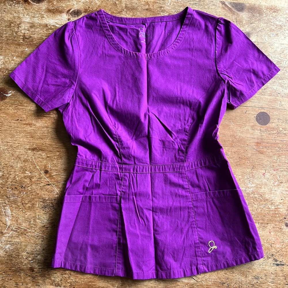 Jaanuu purple scrub top